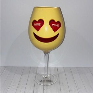 XL Heart Eyes Yellow Emoji JUMBO Wine Glass